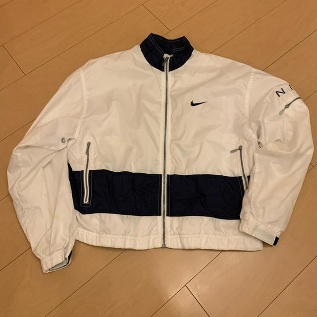 NIKE(ナイキ)のNIKE パーカ レディースのトップス(パーカー)の商品写真