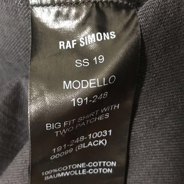 RAF SIMONS(ラフシモンズ)のうっじー様専用RAF SIMONS 19ss オーバーサイズデニムシャツ メンズのジャケット/アウター(Gジャン/デニムジャケット)の商品写真