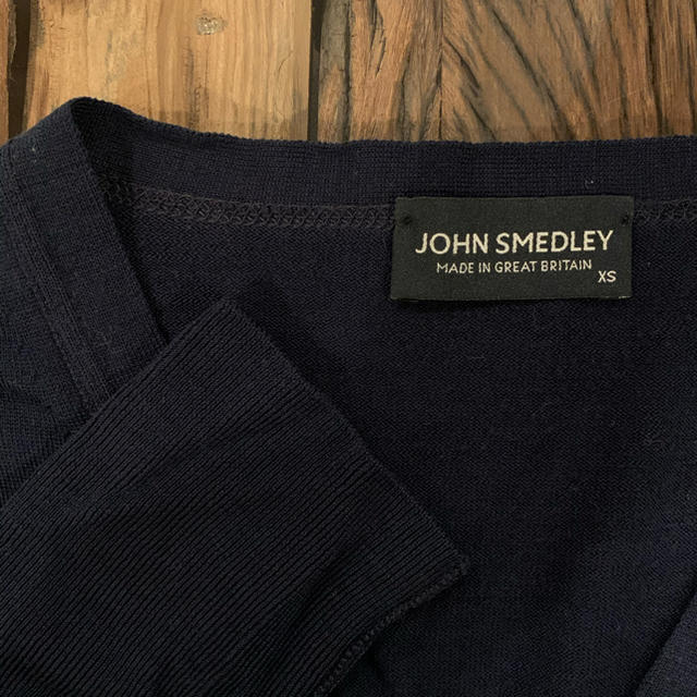 JOHN SMEDLEY(ジョンスメドレー)のジョン　スメドレー　カーディガン　ネイビー メンズのトップス(カーディガン)の商品写真