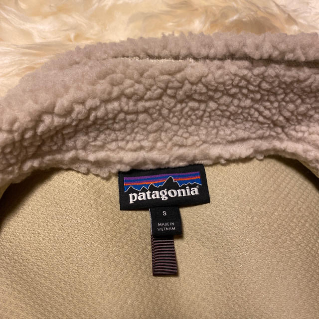 patagonia(パタゴニア)のPatagonia/パタゴニア　ベスト　イカエ門様専用 レディースのジャケット/アウター(ダウンベスト)の商品写真