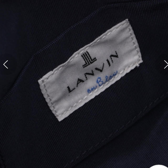 LANVIN en Bleu(ランバンオンブルー)の値下げ( 新品 )ランバンオンブルー　ポーチ レディースのファッション小物(ポーチ)の商品写真