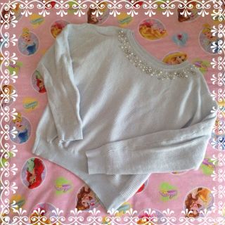 アラマンダ(allamanda)の❤︎ 美品 ❤︎ビジューニットトップス(ニット/セーター)