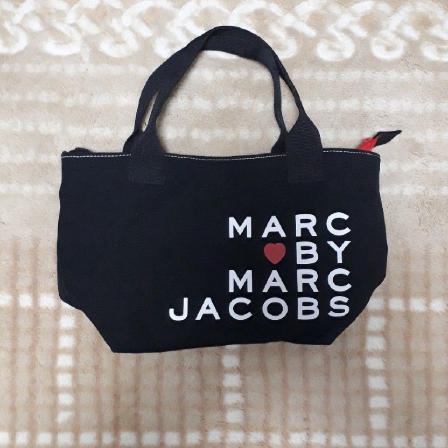 MARC BY MARC JACOBS(マークバイマークジェイコブス)のMARC BY MARC JACOBSトートバック　ランチバック レディースのバッグ(トートバッグ)の商品写真