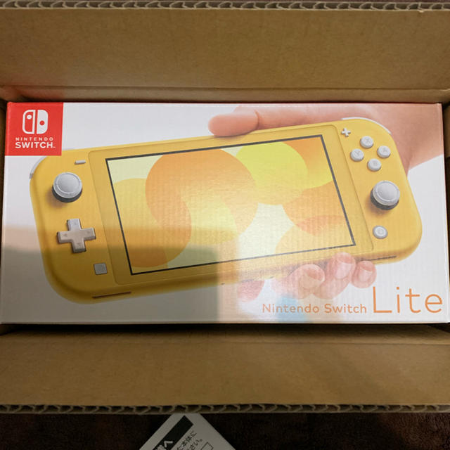 新品未使用  Nintendoスイッチライト イエロー