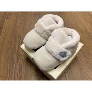 アグ(UGG)の とみ様専用　UGG BABY BIXBEE ビックスビー ファストシューズ(スニーカー)