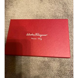 フェラガモ(Ferragamo)のフェラガモの財布が入っていた空き箱(ショップ袋)