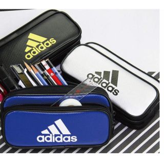 アディダス(adidas)の★新品タグ付き★adidas筆箱＊シルバー(ペンケース/筆箱)