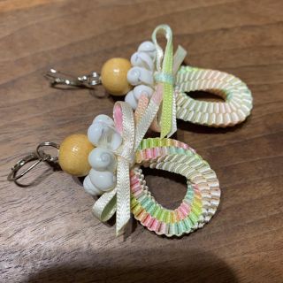 リボンレイピアス　ハンドメイド(ピアス)