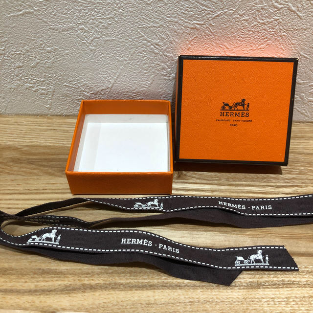 Hermes(エルメス)のエルメスキーホルダー　オレンジ レディースのファッション小物(キーホルダー)の商品写真