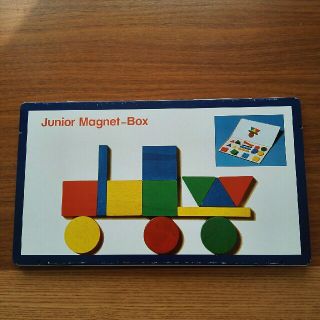 Junior  Magnet -Box (知育玩具)