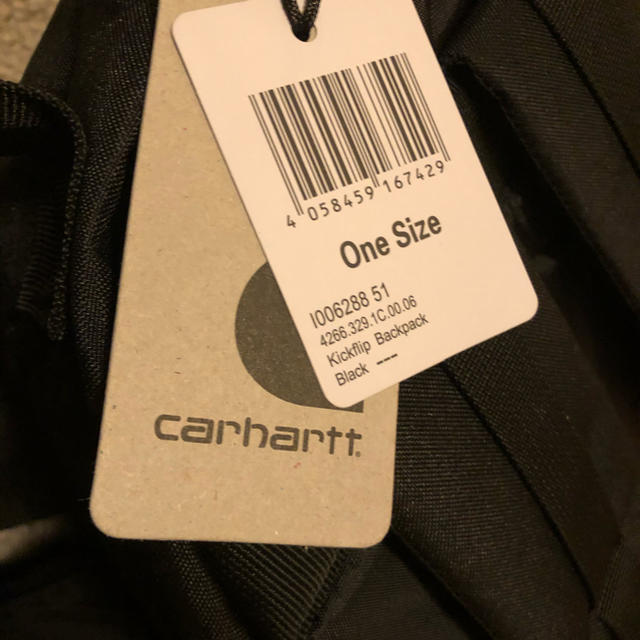 carhartt(カーハート)のカーハート リュック BLACK 新品未使用 早い者勝ち！ メンズのバッグ(バッグパック/リュック)の商品写真