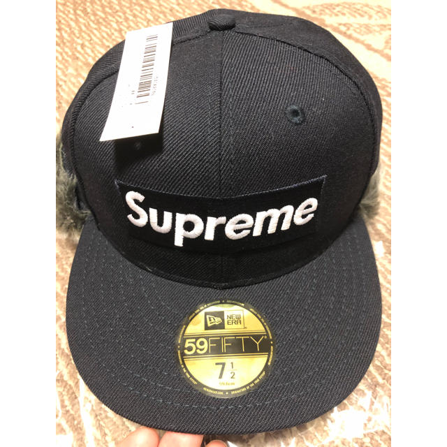 Supreme Earflap New era navy 7 1/2 1