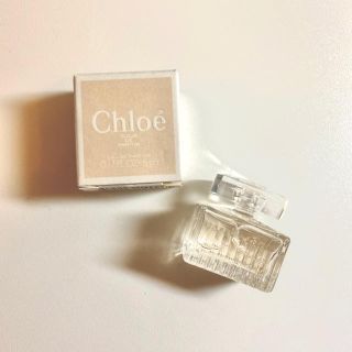 クロエ(Chloe)の箱付きChloeの香水オードパルファム5ml(香水(女性用))