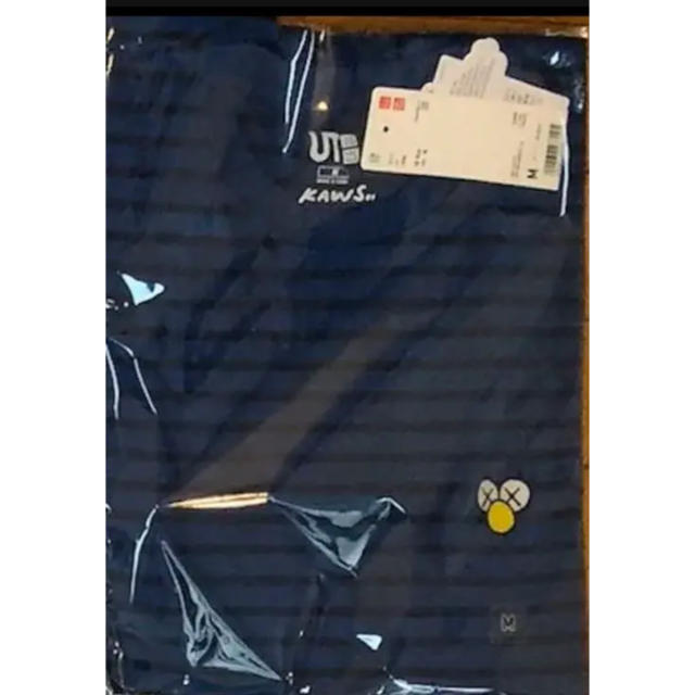 UNIQLO(ユニクロ)のMサイズ 新品 ユニクロ カウズ KAWS UNIQLO 半袖 Tシャツ メンズのトップス(Tシャツ/カットソー(半袖/袖なし))の商品写真