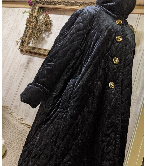 Grimoire(グリモワール)のused古着アンティーク キルティングベロアロングコート レディースのジャケット/アウター(ロングコート)の商品写真