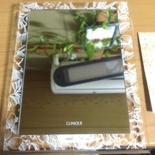 クリニーク(CLINIQUE)のCLINIQUE♡ノベルティミラー(卓上ミラー)