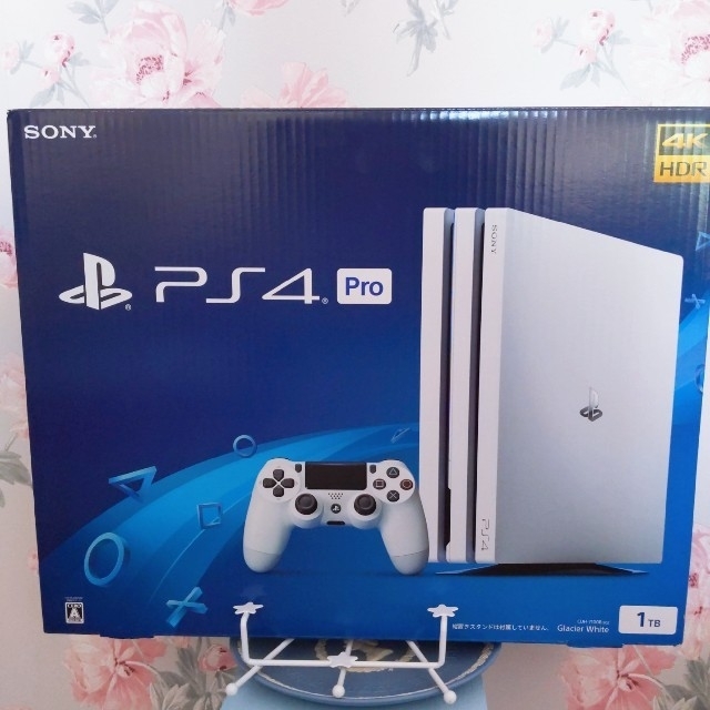 美品☆PS4 Pro グレイシャー・ホワイト 1TB