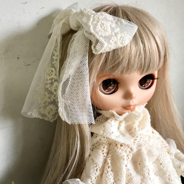 アイボリーレースフリルワンピセット ハンドメイドのぬいぐるみ/人形(人形)の商品写真