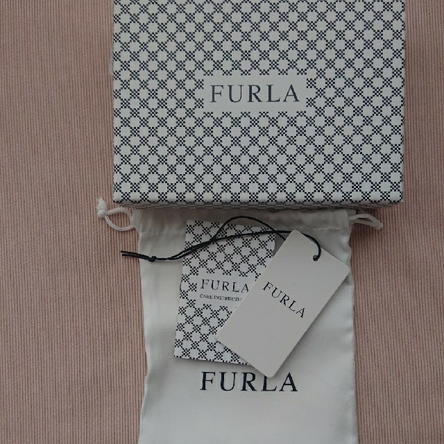 Furla(フルラ)のフルラ FURLA 二つ折り財布 レディースのファッション小物(財布)の商品写真
