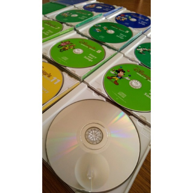 DWE ディズニー英語システム ストーリー＆ソングス CD12枚セット の通販 by ひろこ's shop｜ラクマ