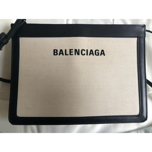 BALENCIAGAショルダーバッグ