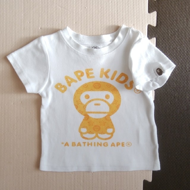 A BATHING APE(アベイシングエイプ)のA BATHING APE アベイシングエイプ　エイプ　ティシャツ　80　 キッズ/ベビー/マタニティのベビー服(~85cm)(Ｔシャツ)の商品写真