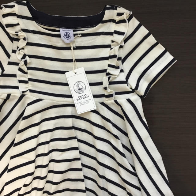 PETIT BATEAU(プチバトー)の【kayasa様専用】4ans  キッズ/ベビー/マタニティのキッズ服女の子用(90cm~)(ワンピース)の商品写真