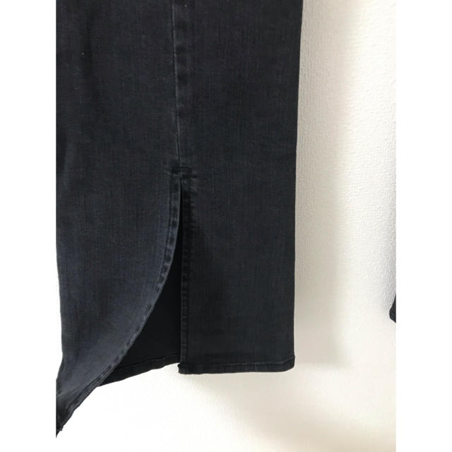 dholic(ディーホリック)の©︎1989 back slit flare denim レディースのパンツ(デニム/ジーンズ)の商品写真