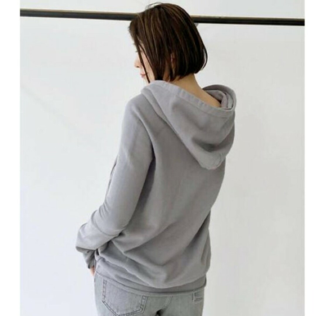 L'Appartement DEUXIEME CLASSE(アパルトモンドゥーズィエムクラス)のL'Appartement NILI LOTAN Janie Hoodie レディースのトップス(パーカー)の商品写真