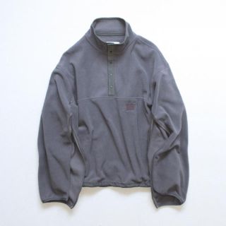 サンシー(SUNSEA)のstein OVER SLEEVE SLASH FLEECE TOP(マウンテンパーカー)