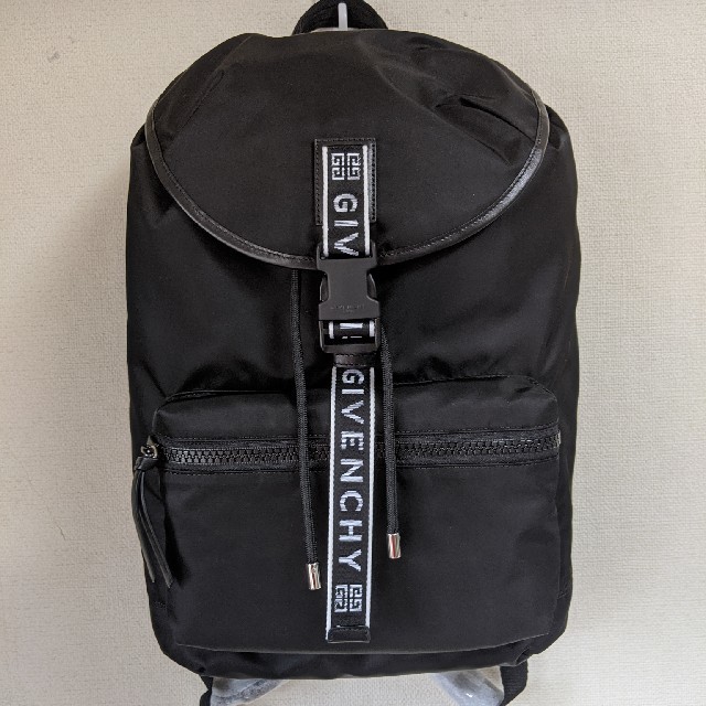 【新品】GIVENCHY LIGHT3 ジバンシー