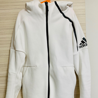 アディダス(adidas)のjun様専用アディダス　美品　パーカー(パーカー)