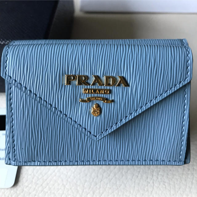 プラダ《新品》PRADA 大人気のミニ財布☆ 三つ折りコンパクトウォレット☆ | フリマアプリ ラクマ