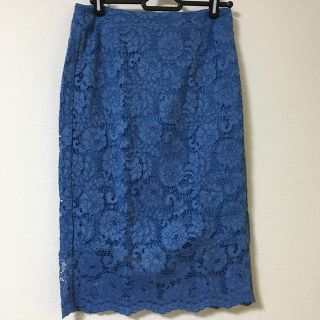 ジーユー(GU)の【でん様専用】GU レース スカート Lサイズ ブルーのみ(ひざ丈スカート)