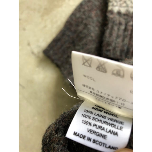 INVERALLAN(インバーアラン)のHOWLIN MADE IN SCOTLAND ニット メンズのトップス(ニット/セーター)の商品写真