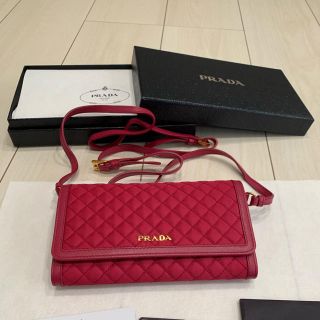 プラダ(PRADA)のREIRA様専用 新品未使用 プラダ キルティング ショルダーウォレット(長財布)