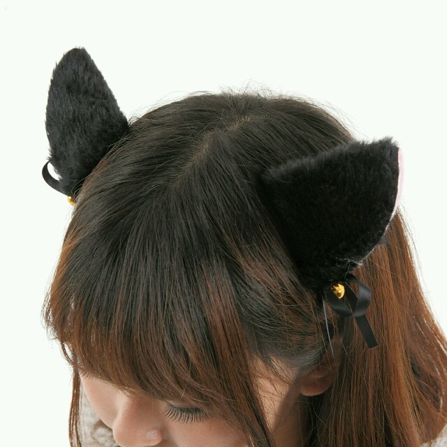 値下げ中】猫娘バレッタ 鈴付き リボン 赤 レッド ヘアクリップ ヘアピン ヘアアクセサリー 可愛い コスプレ 鬼太郎 髪飾り 