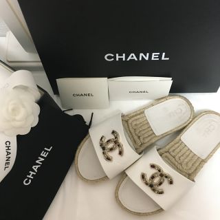 シャネル(CHANEL)のCHANEL シャネル　サンダル(サンダル)