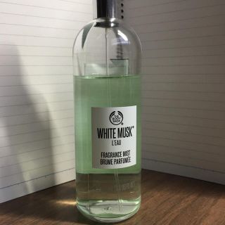 ザボディショップ(THE BODY SHOP)のホワイトムスク ロー フレグランスミスト 100ml(香水(女性用))