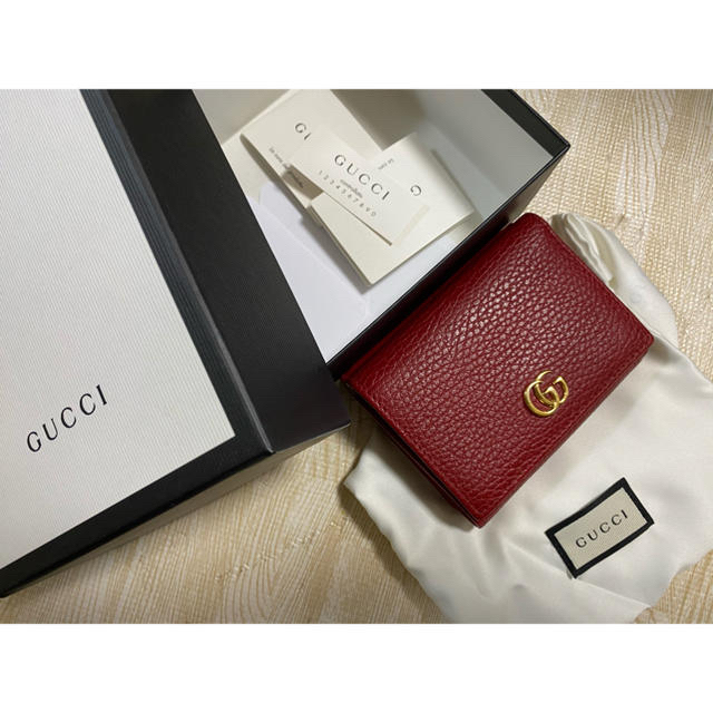 財布 最終値下げ⭐︎早い者勝ち⭐︎GUCCI レザー 三つ折り