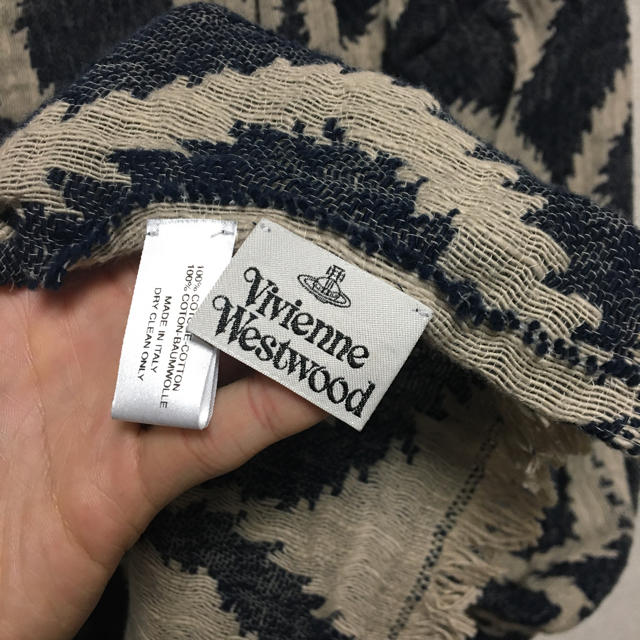 vivienne westwood スクイグル　ストール　マフラー