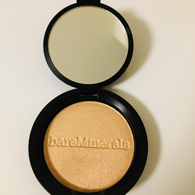 bareMinerals(ベアミネラル)の【Bunny様お取り置き】ベアミネラル  ハイライター 限定品 コスメ/美容のベースメイク/化粧品(その他)の商品写真