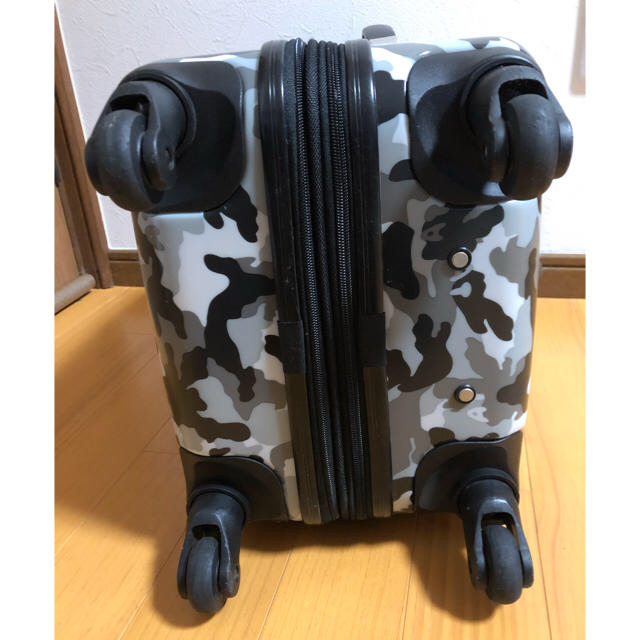 American Touristor(アメリカンツーリスター)のアメリカンツーリスター　キャリーケース　機内持ち込み　厚み伸縮可能 レディースのバッグ(スーツケース/キャリーバッグ)の商品写真