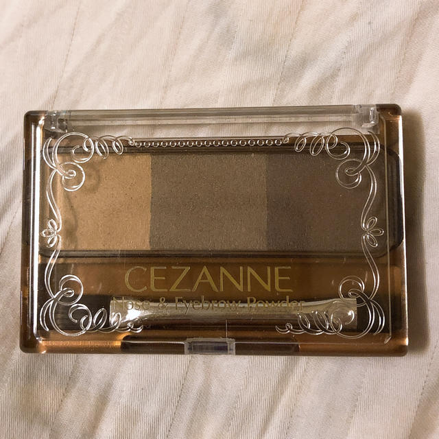 CEZANNE（セザンヌ化粧品）(セザンヌケショウヒン)の【美品】CEZANNE ノーズ&アイブロウパウダー コスメ/美容のベースメイク/化粧品(パウダーアイブロウ)の商品写真