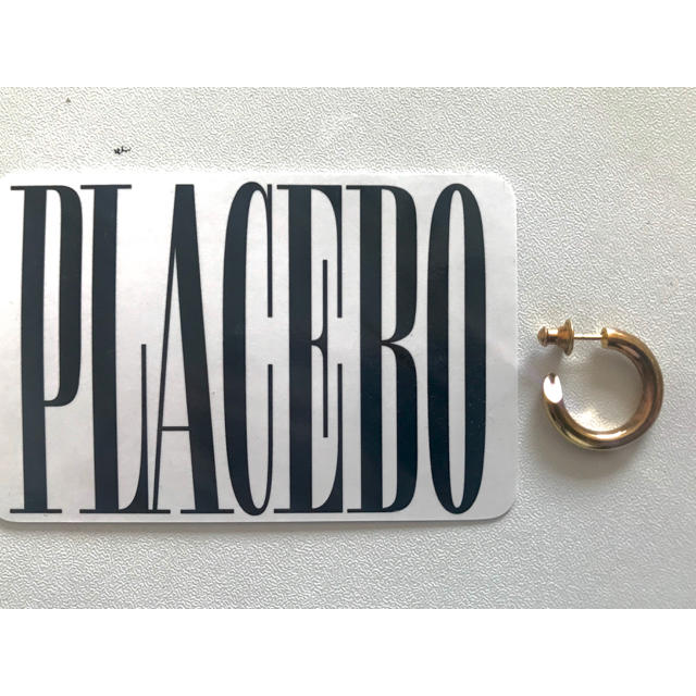 WACKO MARIA(ワコマリア)のキャリアリング　PLACEBO  501  ゴールドYW メンズのアクセサリー(ピアス(片耳用))の商品写真