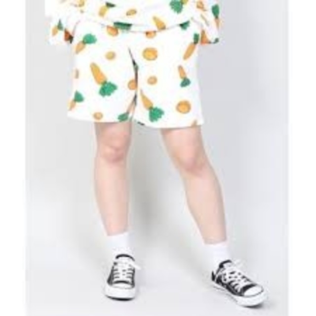 PUNYUS(プニュズ)のプニュズ　ハーフパンツ　ニンジン レディースのパンツ(ハーフパンツ)の商品写真