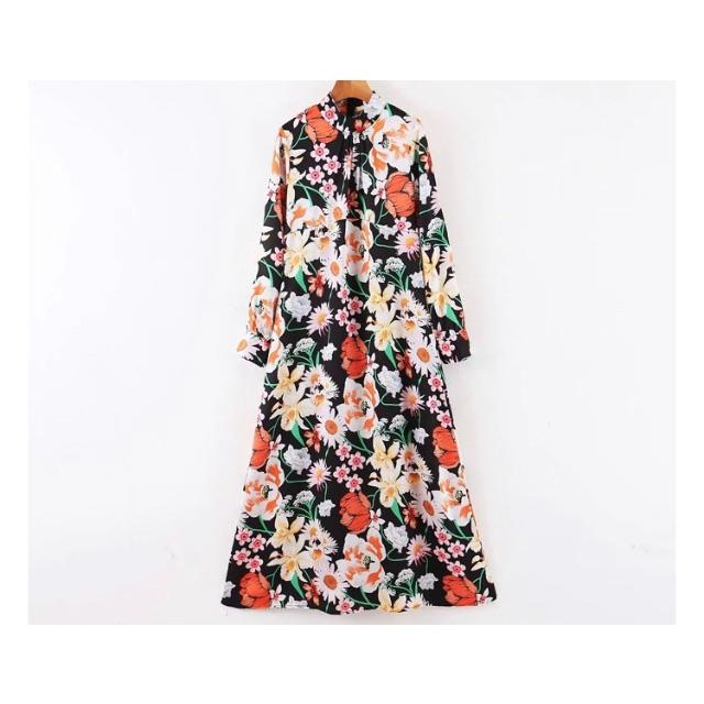 ZARA(ザラ)の983★新作 花柄 ワンピース レディースのワンピース(ひざ丈ワンピース)の商品写真