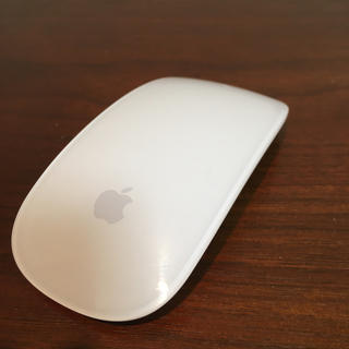 アップル(Apple)のMagic mouse 2 中古　本体のみ(PC周辺機器)
