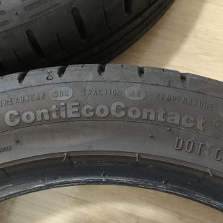 アバルトタイヤ16インチ　コンチネンタル　ComtiEcoContact5