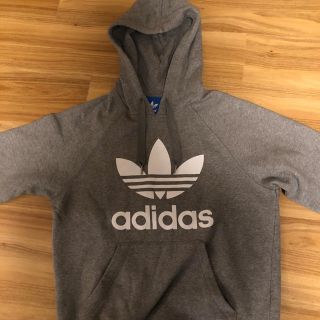 アディダス(adidas)のアディダス（オリジナル）パーカー(パーカー)